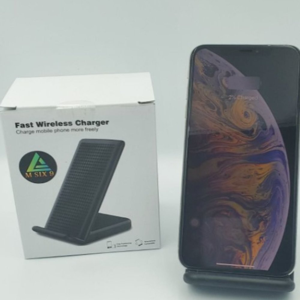 FAST WIRELESS CHARGER